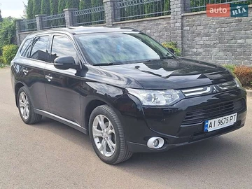 Авто Mitsubishi Outlander 2013 № 7927631