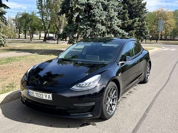 Авто Tesla Model 3 2019 № 7927633