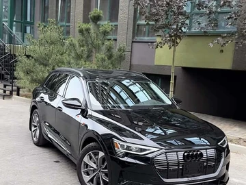 Авто Audi E-Tron 2020 № 7927703