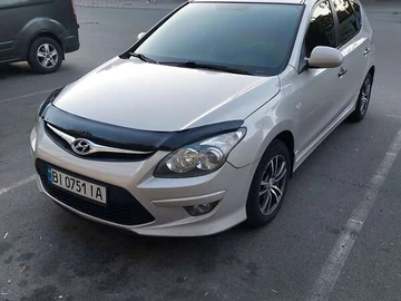 Авто Hyundai I30 2010 № 7927805