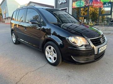 Авто Volkswagen Touran 2009 № 7927821
