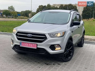 Авто Ford Escape 2017 № 7927887