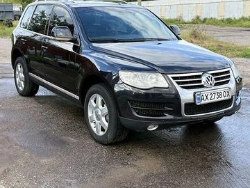 Авто Volkswagen Touareg 2007 № 7927900