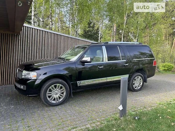Авто Lincoln Navigator 2007 № 7927924
