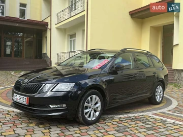 Авто Skoda Octavia 2018 № 7927928