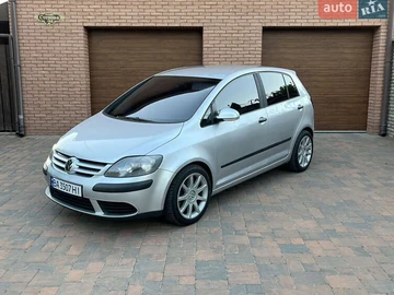 Авто Volkswagen Golf Plus 2005 № 7928116