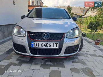Авто Volkswagen Golf 2004 № 7928131