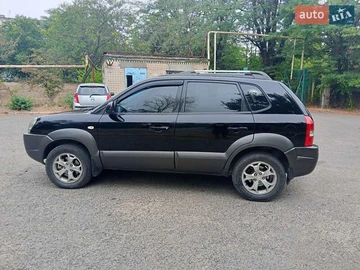 Авто Hyundai Tucson 2008 № 7928176