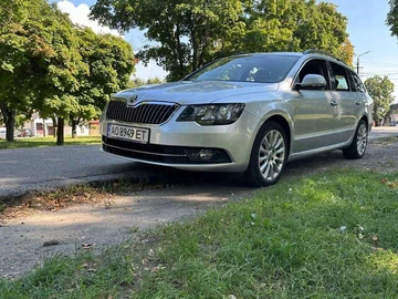 Авто Skoda Superb 2013 № 7928280