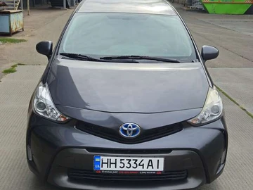 Авто Toyota Prius V 2016 № 7928294