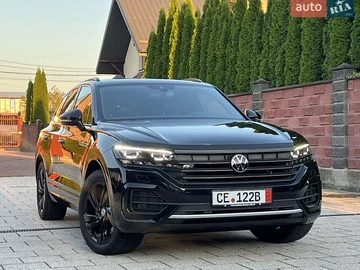 Авто Volkswagen Touareg 2021 № 7928417