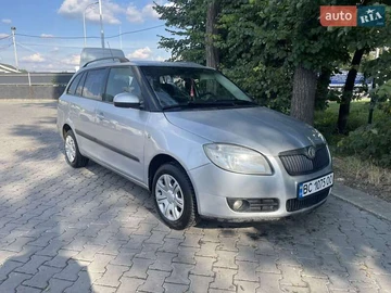 Авто Skoda Fabia 2009 № 7928470