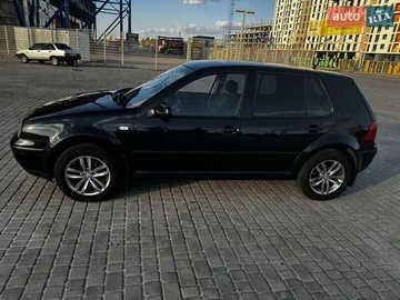 Авто Volkswagen Golf 2003 № 7928530