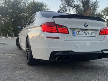 Авто BMW 5 Series 2012 № 7928803