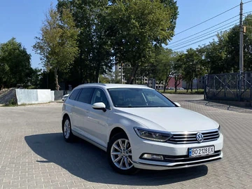 Авто Volkswagen Passat 2017 № 7928804