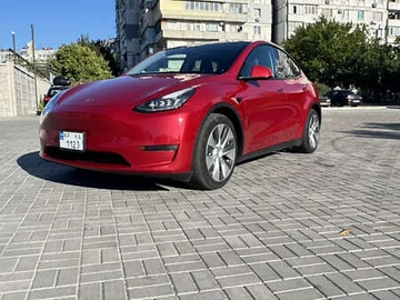 Авто Tesla Model Y 2020 № 7928828