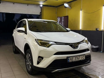 Авто Toyota Rav4 2017 № 7928842