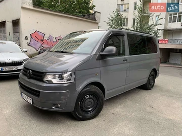 Авто Volkswagen Transporter 2013 № 7928845