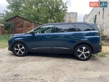 Авто Peugeot 5008 2022 № 7928851
