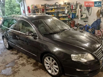 Авто Volkswagen Passat 2010 № 7929040