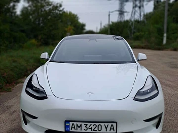 Авто Tesla Model 3 2020 № 7929086