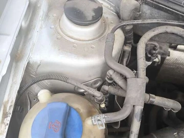 Авто Volkswagen Golf 2000 № 7929209