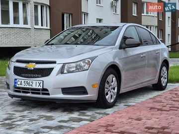 Авто Chevrolet Cruze 2014 № 7929233