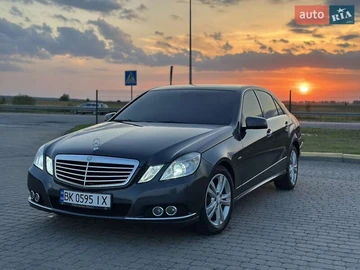 Авто Mercedes E-Class 2011 № 7929253