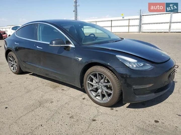 Авто Tesla Model 3 2019 № 7929256
