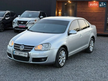 Авто Volkswagen Jetta 2010 № 7929317