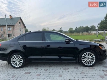 Авто Volkswagen Jetta 2012 № 7929348