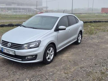 Авто Volkswagen Polo 2017 № 7929351