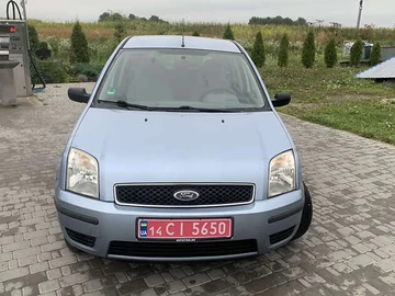 Авто Ford Fusion 2004 № 7929475