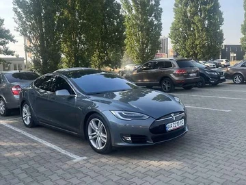 Авто Tesla Model S 2013 № 7929560
