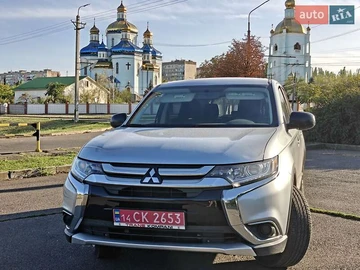Авто Mitsubishi Outlander 2016 № 7929798