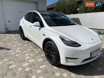 Авто Tesla Model Y 2020 № 7929877