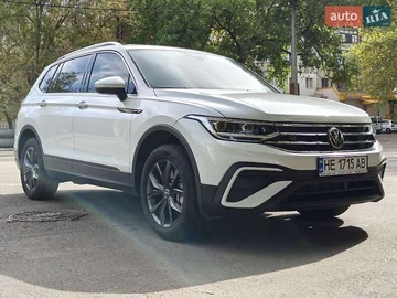 Авто Volkswagen Tiguan Allspace 2023 № 7929898