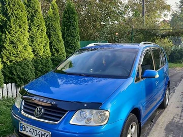 Авто Volkswagen Touran 2004 № 7930011