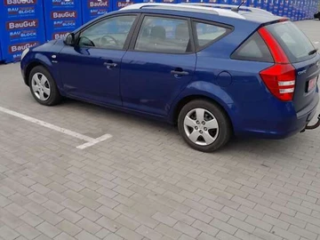 Авто KIA Ceed 2009 № 7930016