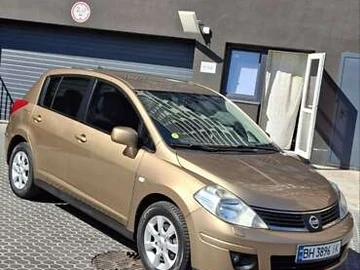 Авто Nissan Tiida 2008 № 7930023