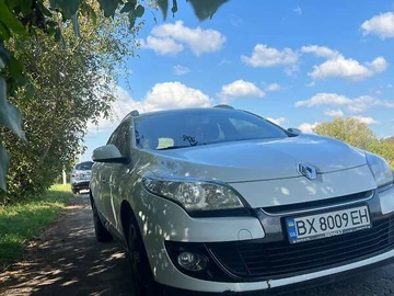 Авто Renault Megane 2012 № 7930060