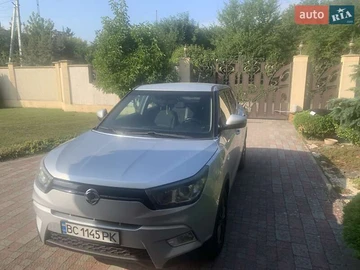Авто SsangYong Tivoli 2015 № 7930127