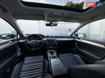 Авто Volkswagen Passat 2015 № 7930214