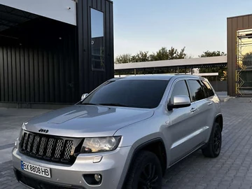 Авто Jeep Grand Cherokee 2012 № 7930232