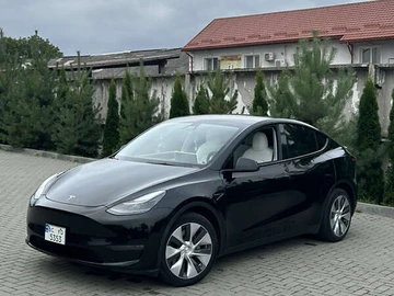 Авто Tesla Model Y 2022 № 7930265