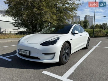 Авто Tesla Model 3 2021 № 7930289