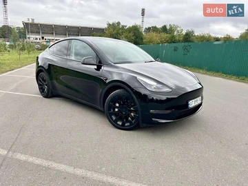 Авто Tesla Model Y 2023 № 7930300
