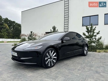 Авто Tesla Model 3 2024 № 7930307