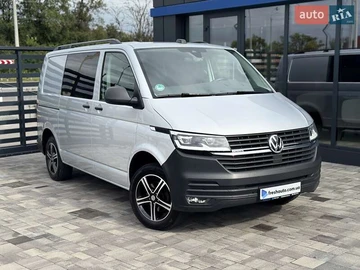 Авто Volkswagen Transporter 2021 № 7930311