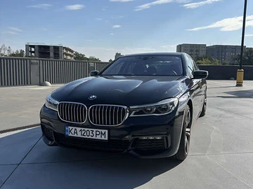 Авто BMW 7 Series 2018 № 7930318